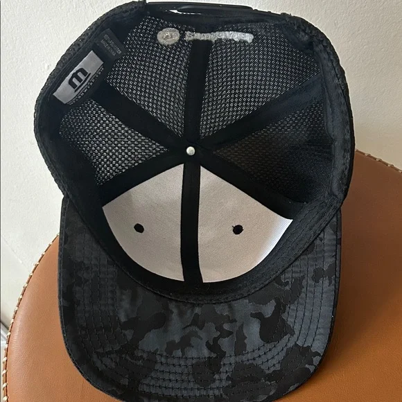 Black Camouflage New Jersey Devils Trucker Hat - Picture 3 of 3